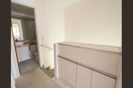 Corredor de casa de condomínio à venda com 3 quartos, 86m² em Vargem Pequena, Rio de Janeiro