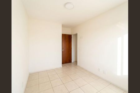 Quarto de casa de condomínio à venda com 3 quartos, 86m² em Vargem Pequena, Rio de Janeiro