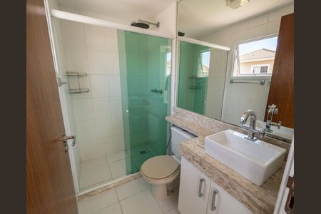 Banheiro de casa de condomínio à venda com 3 quartos, 86m² em Vargem Pequena, Rio de Janeiro