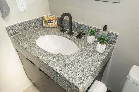 Studio para alugar com 25m², 1 quarto e sem vaga Studio para alugar com 25m², 1 quarto e sem vagaBanheiro