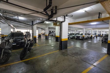 Área comum - Estacionamento de apartamento à venda com 3 quartos, 98m² em Vila Albertina, São Paulo