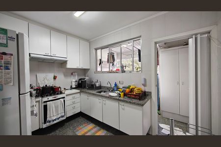 Cozinha de apartamento à venda com 3 quartos, 98m² em Vila Albertina, São Paulo