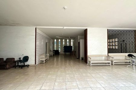 Apartamento para alugar com 117m², 3 quartos e sem vaga