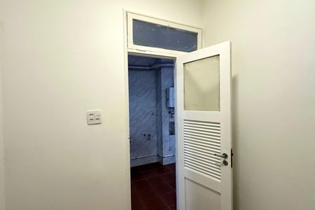 Apartamento para alugar com 117m², 3 quartos e sem vaga