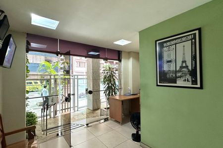 Apartamento para alugar com 117m², 3 quartos e sem vaga