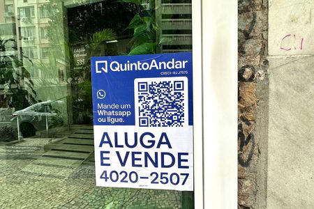 Apartamento para alugar com 117m², 3 quartos e sem vaga