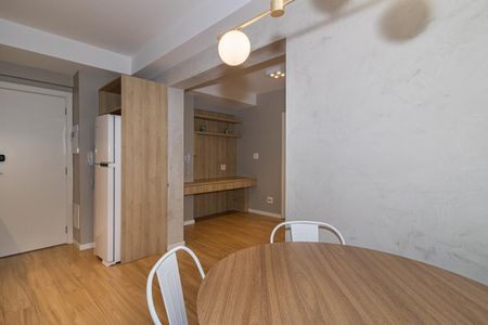 Apartamento à venda com 52m², 2 quartos e sem vaga Apartamento à venda com 52m², 2 quartos e sem vagaSala de Jantar