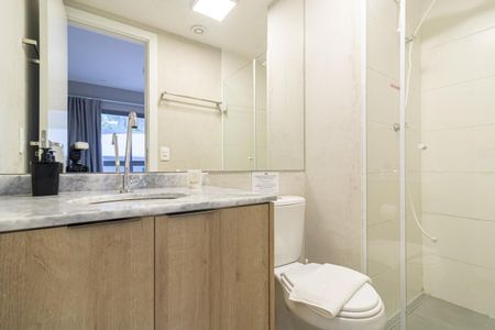 Apartamento à venda com 52m², 2 quartos e sem vaga Apartamento à venda com 52m², 2 quartos e sem vagaBanheiro da Suíte 1