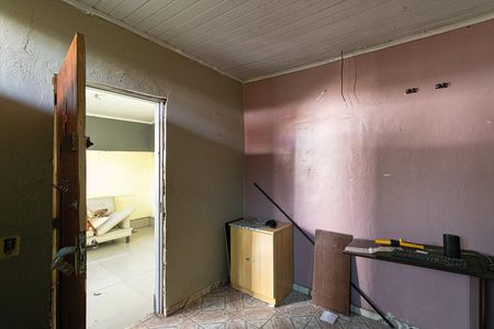 Casa à venda com 4 quartos, 220m² em Jardim dos Ipes, São Paulo
