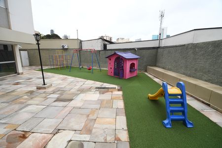 Apartamento para alugar com 152m², 3 quartos e 2 vagasÁrea comum - Playground