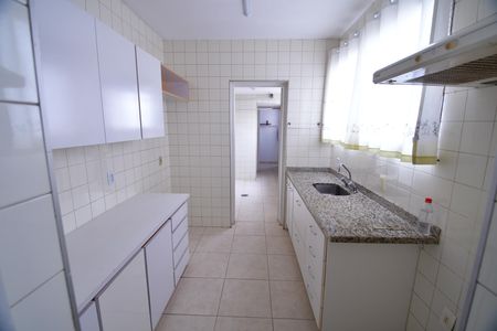 Apartamento para alugar com 152m², 3 quartos e 2 vagasCozinha