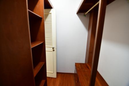 Apartamento para alugar com 152m², 3 quartos e 2 vagasQuarto 3 - Suíte Closet