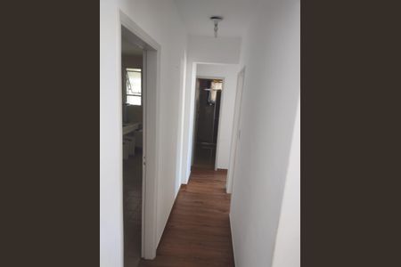 Corredor de apartamento para alugar com 2 quartos, 84m² em Vila Caiçara, Praia Grande