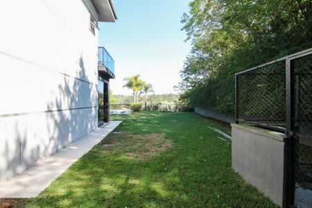 Casa de condomínio para alugar com 750m², 4 quartos e 8 vagas Casa de condomínio para alugar com 750m², 4 quartos e 8 vagasÁrea comum