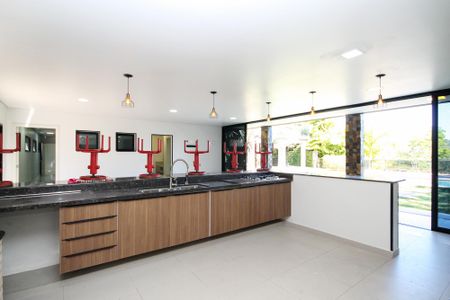 Casa de condomínio para alugar com 750m², 4 quartos e 8 vagas Casa de condomínio para alugar com 750m², 4 quartos e 8 vagasÁrea comum