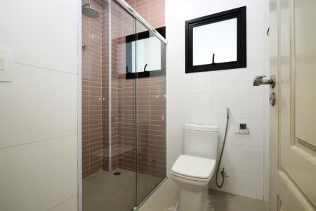 Casa de condomínio para alugar com 750m², 4 quartos e 8 vagas Casa de condomínio para alugar com 750m², 4 quartos e 8 vagasÁrea comum