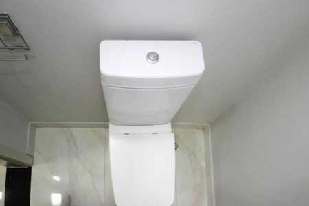 Casa de condomínio para alugar com 750m², 4 quartos e 8 vagas Casa de condomínio para alugar com 750m², 4 quartos e 8 vagasLavabo