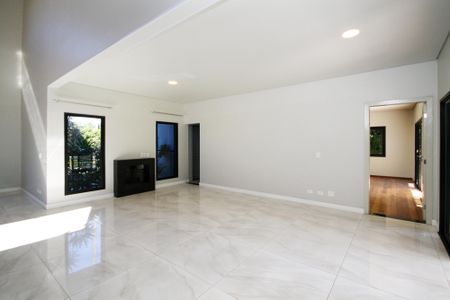 Sala de Lareira de casa de condomínio para alugar com 4 quartos, 750m² em Vila de Sao Fernando, Cotia