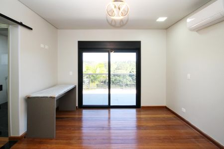 Casa de condomínio para alugar com 750m², 4 quartos e 8 vagas Casa de condomínio para alugar com 750m², 4 quartos e 8 vagasSuíte 3