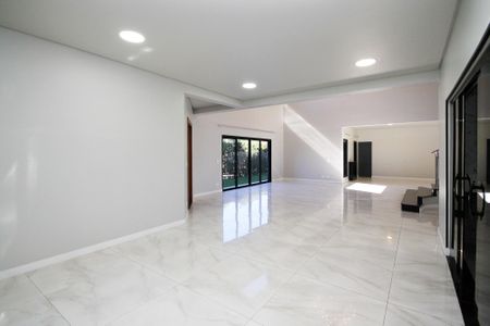 Sala de Estar de casa de condomínio para alugar com 4 quartos, 750m² em Vila de Sao Fernando, Cotia