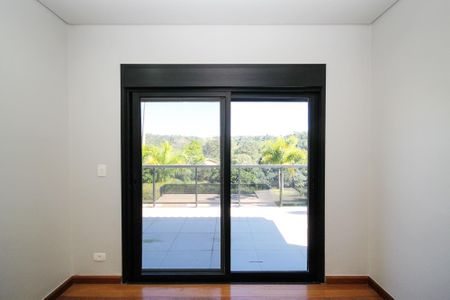 Casa de condomínio para alugar com 750m², 4 quartos e 8 vagas Casa de condomínio para alugar com 750m², 4 quartos e 8 vagasVaranda da Suíte 2