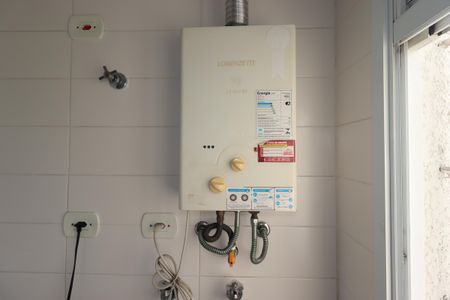 Apartamento à venda com 50m², 2 quartos e 1 vagaÁrea de Serviço - Aquecedor