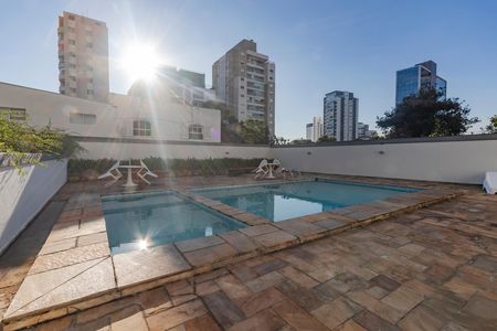 Piscina de apartamento para alugar com 1 quarto, 48m² em Campo Belo, São Paulo