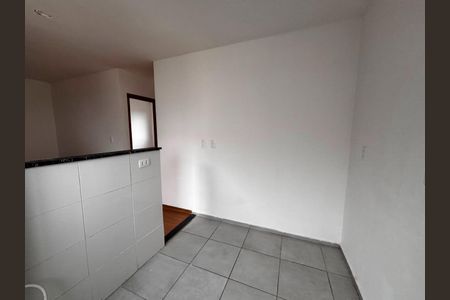 Cozinha de apartamento para alugar com 2 quartos, 45m² em Jansen, Gravataí