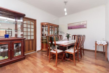 Casa à venda com 3 quartos, 225m² em Planalto Paulista, São Paulo