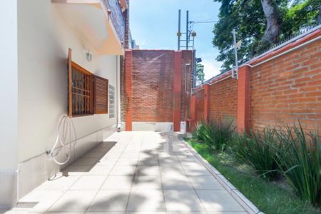 Casa à venda com 225m², 3 quartos e 3 vagas