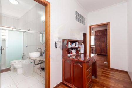 Casa à venda com 225m², 3 quartos e 3 vagas