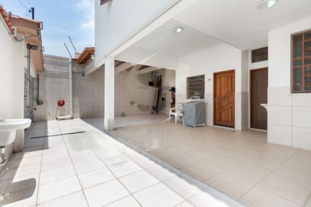 Casa à venda com 225m², 3 quartos e 3 vagas