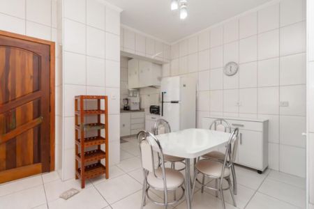 Casa à venda com 225m², 3 quartos e 3 vagas