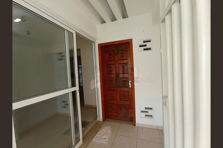 Casa à venda com 250m², 4 quartos e 4 vagas