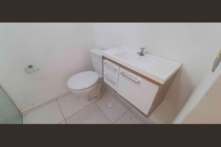 Apartamento à venda com 56m², 2 quartos e 1 vaga Apartamento à venda com 56m², 2 quartos e 1 vagaBanheiro