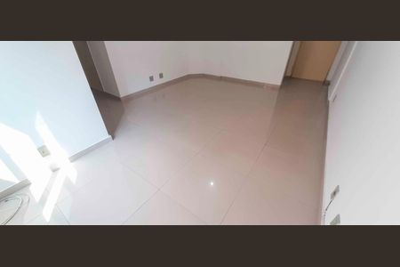Apartamento à venda com 56m², 2 quartos e 1 vaga