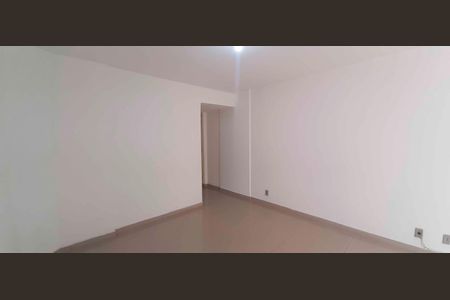 Apartamento à venda com 56m², 2 quartos e 1 vaga