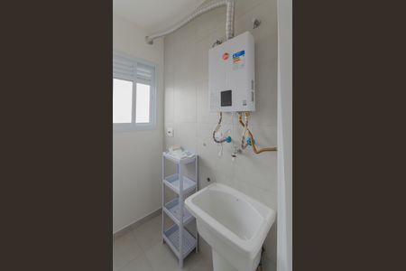 Apartamento para alugar com 58m², 2 quartos e 1 vagaÁrea de Serviço
