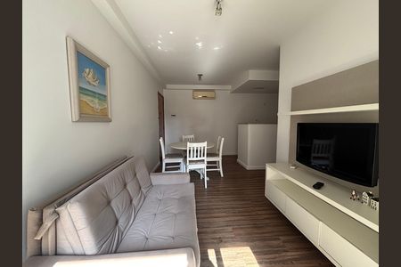Apartamento à venda com 33m², 1 quarto e 1 vagaSala