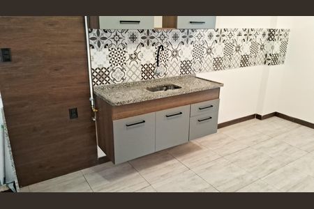 Apartamento para alugar com 123m², 4 quartos e 1 vaga