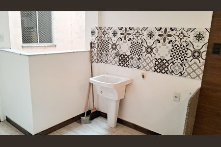 Apartamento para alugar com 123m², 4 quartos e 1 vaga
