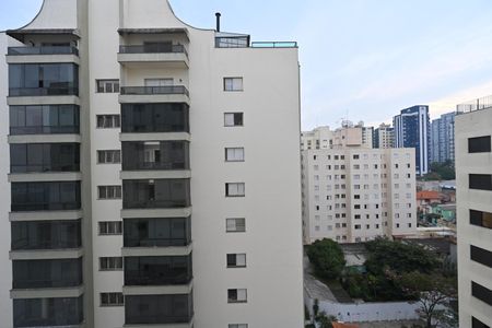 Apartamento à venda com 168m², 4 quartos e 2 vagas Apartamento à venda com 168m², 4 quartos e 2 vagasVista do Quarto 3