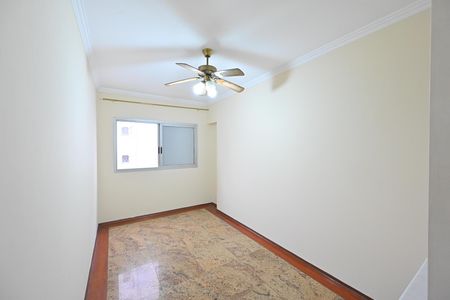 Apartamento à venda com 168m², 4 quartos e 2 vagas Apartamento à venda com 168m², 4 quartos e 2 vagasQuarto 2