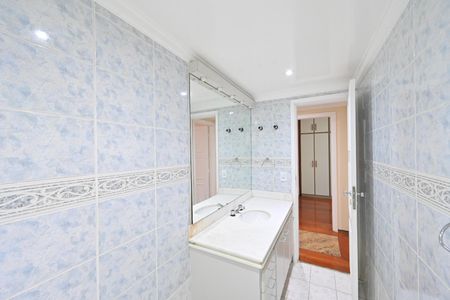 Apartamento à venda com 168m², 4 quartos e 2 vagas Apartamento à venda com 168m², 4 quartos e 2 vagasBanheiro Social
