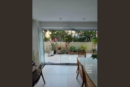 Apartamento à venda com 80m², 2 quartos e 1 vaga