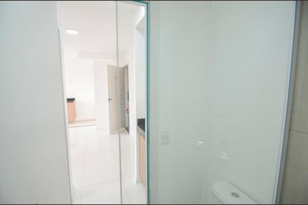 Apartamento para alugar com 55m², 2 quartos e sem vaga Apartamento para alugar com 55m², 2 quartos e sem vagaBanheiro