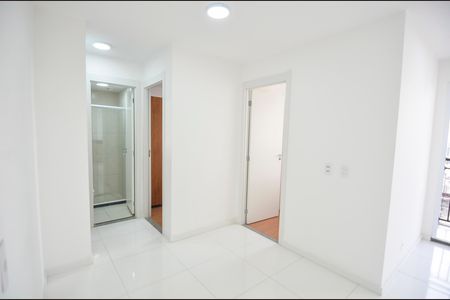 Sala de apartamento para alugar com 2 quartos, 55m² em São Francisco Xavier, Rio de Janeiro