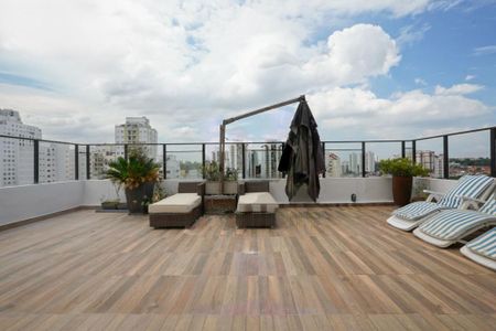 Apartamento à venda com 3 quartos, 227m² em Vila Sofia, São Paulo