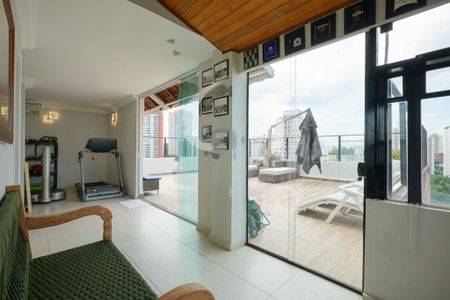 Apartamento à venda com 227m², 3 quartos e 3 vagas