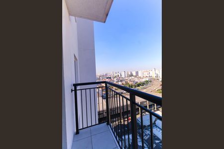 Apartamento à venda com 27m², 1 quarto e sem vaga Apartamento à venda com 27m², 1 quarto e sem vagaVaranda